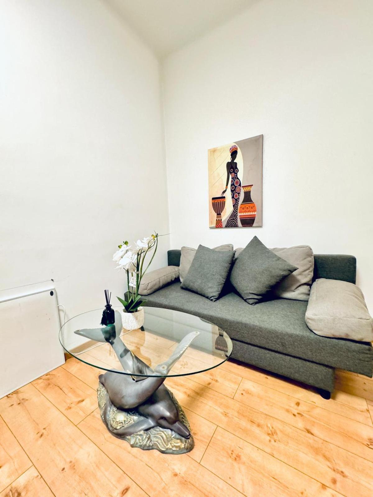Apartment Cozy 4br For Up To 12p 10-min To Fac Platz Wien