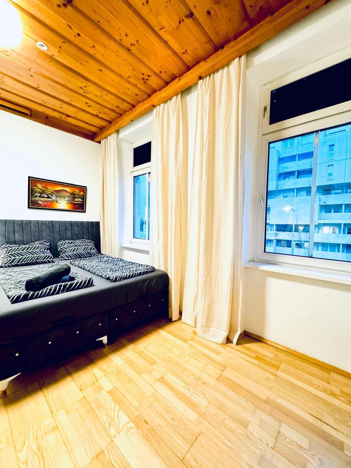 Apartment Cozy 4br For Up To 12p 10-min To Fac Platz
