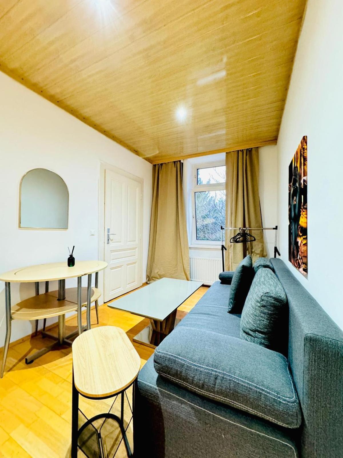 Apartment Cozy 4br For Up To 12p 10-min To Fac Platz