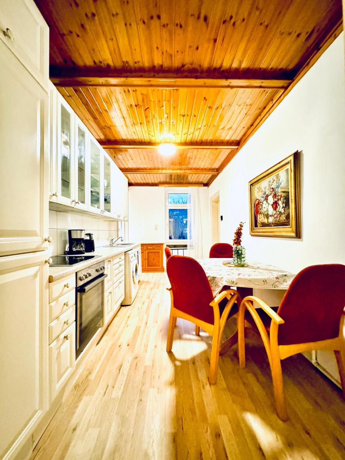 Cozy 4br For Up To 12p 10-min To Fac Platz * Wien